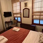 Levant De Luxe Kro *