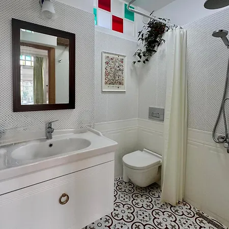 Levant De Luxe Estalagem