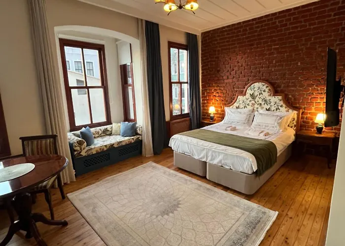 Мини-отель Levant De Luxe *