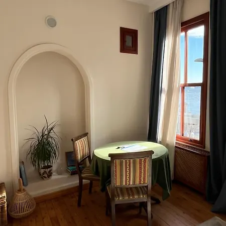 Levant De Luxe Kro Istanbul