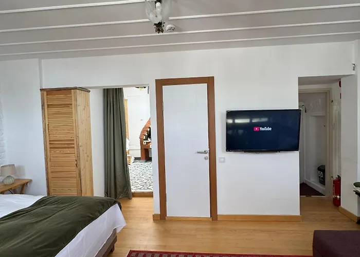 Värdshus Levant De Luxe *