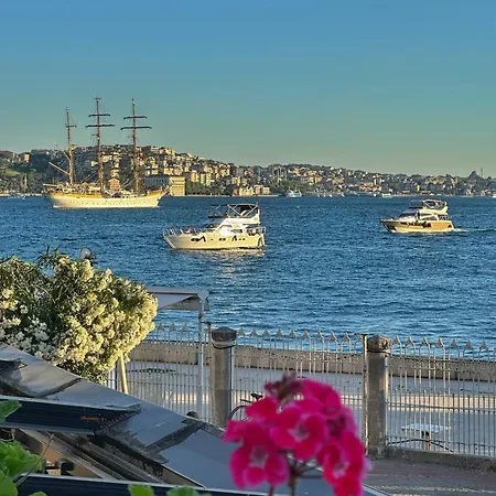 Levant De Luxe * Estambul